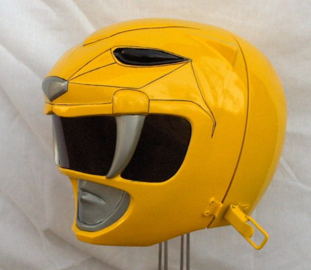 yellow_ranger_helmet_by_karazor_el.jpg
